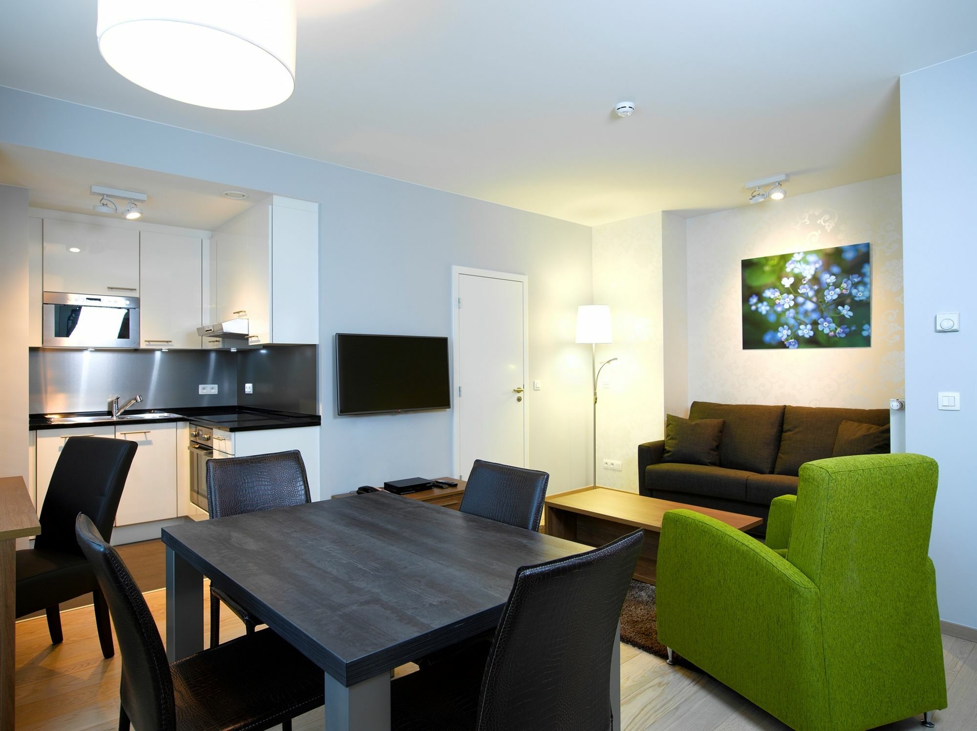 Thon Residence Florence Aparthotel Bruselas Exterior foto